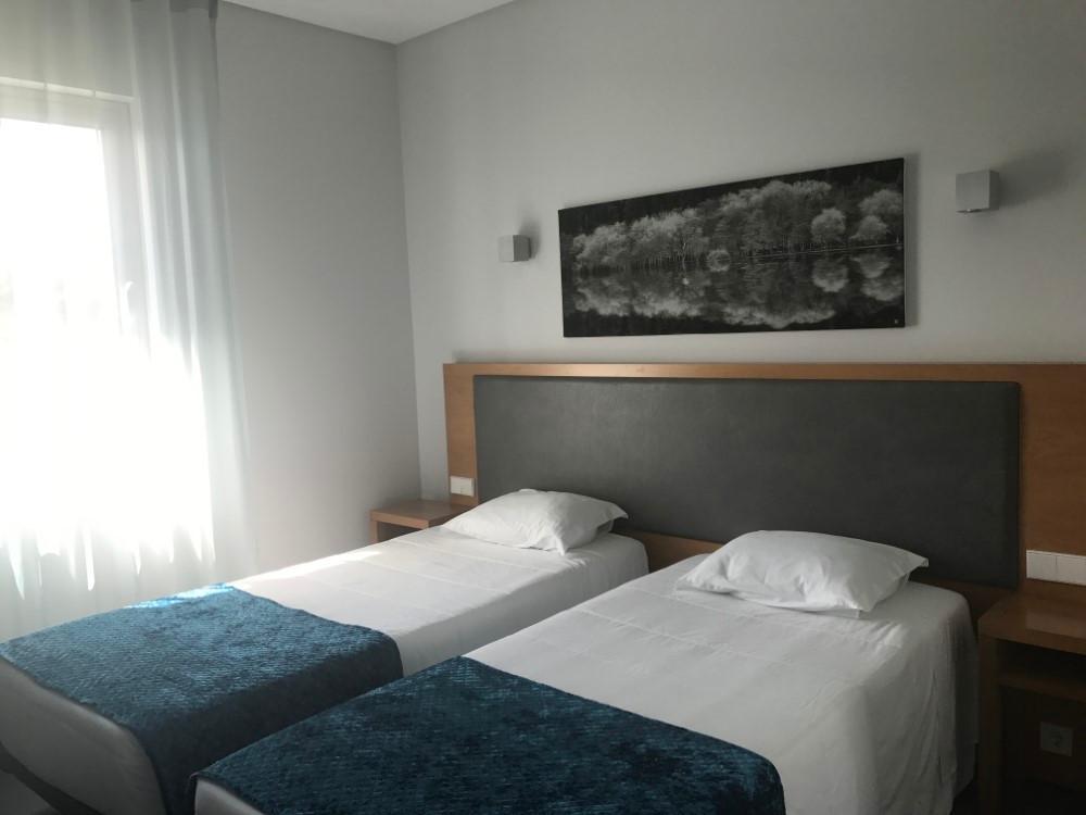 Whalesbay Hotel Apartamentos Capelas Ngoại thất bức ảnh