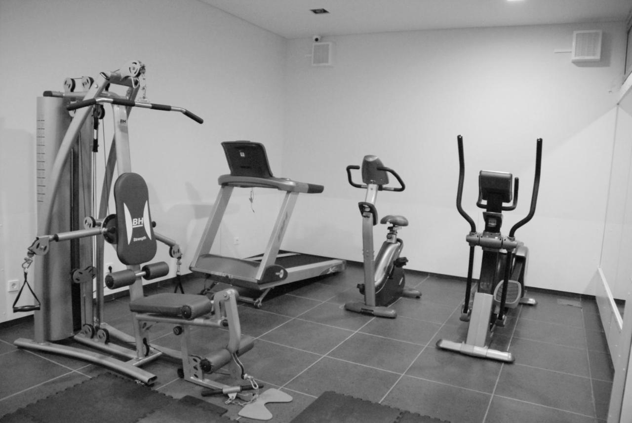 Whalesbay Hotel Apartamentos Capelas Ngoại thất bức ảnh