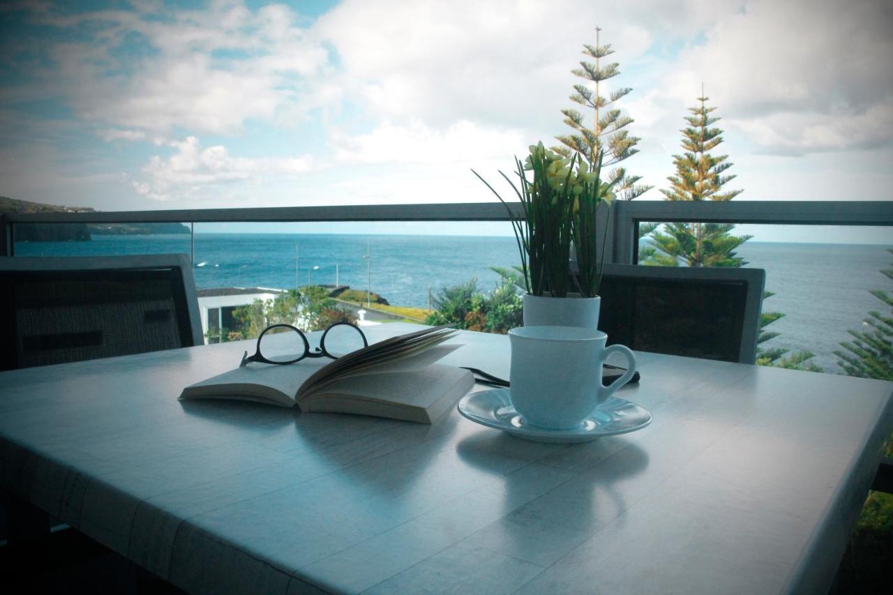 Whalesbay Hotel Apartamentos Capelas Ngoại thất bức ảnh