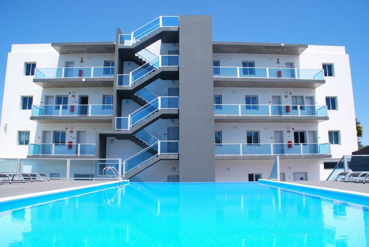 Whalesbay Hotel Apartamentos Capelas Ngoại thất bức ảnh